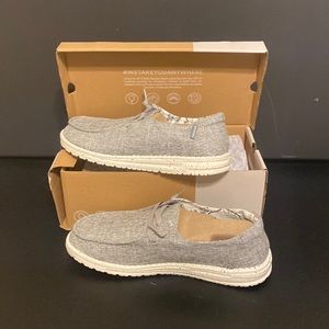 Hey Dudes Wendy L Linen color: Iron